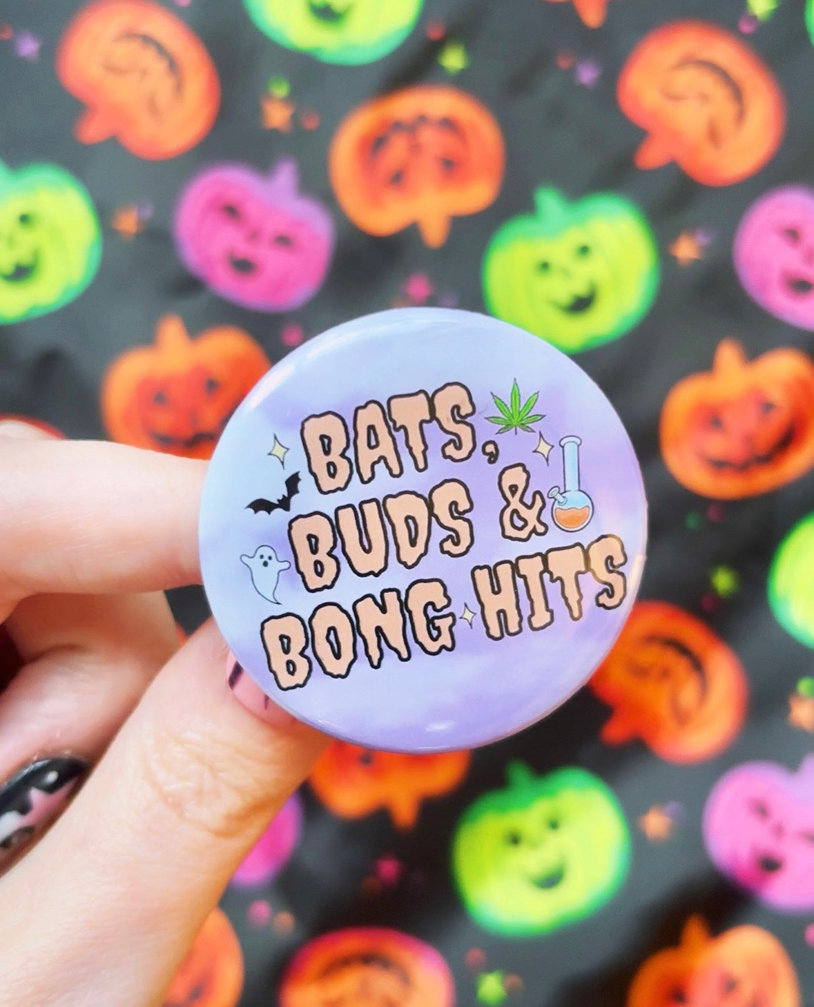 Bats Buds Bong Hits Button