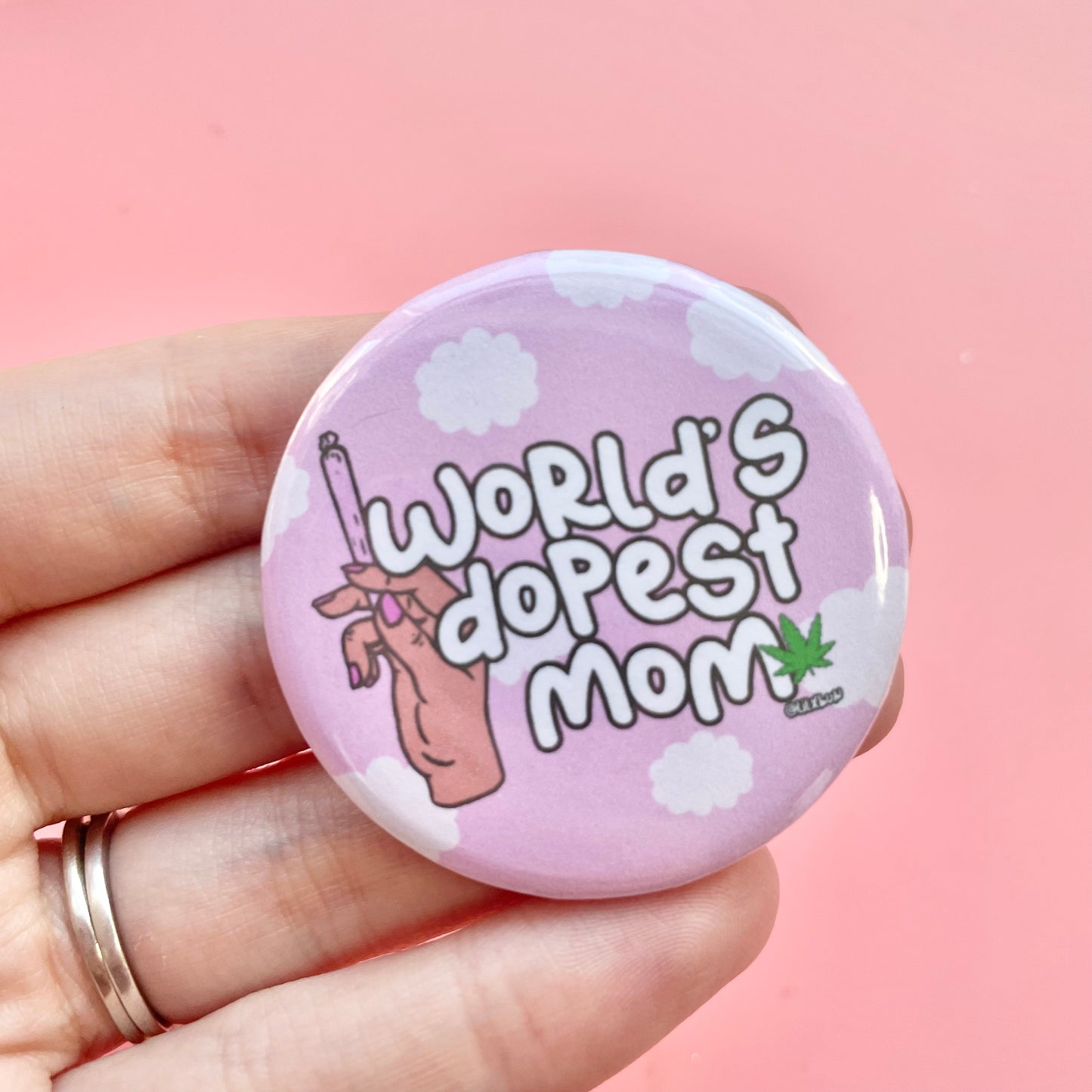 World's Dopest Mom Button 1.75"